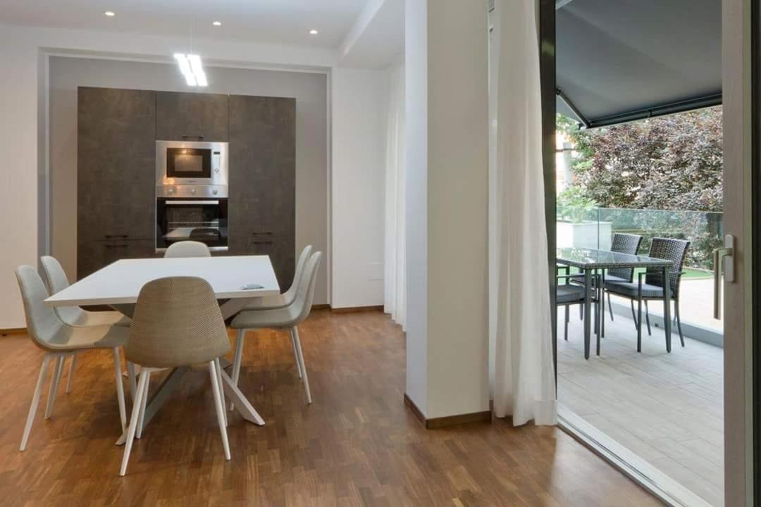 מיסאנו אדריאטיקו Central Stema Luxury מראה חיצוני תמונה